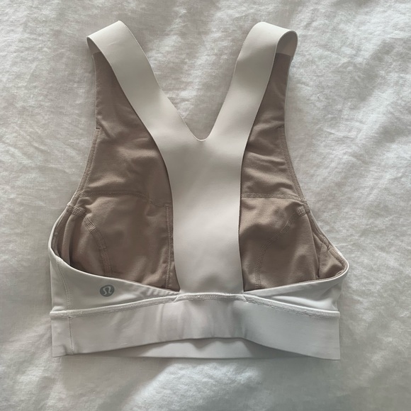 Lululemon Sports Bra Fast & Free - Picture 8 of 10